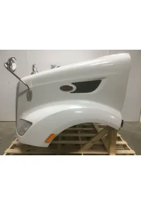 Peterbilt 587 Hood
