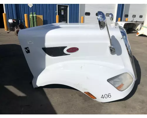 Peterbilt 587 Hood