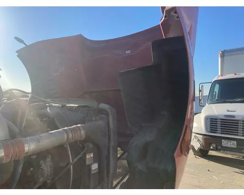 Peterbilt 587 Hood