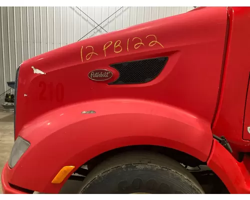 Peterbilt 587 Hood