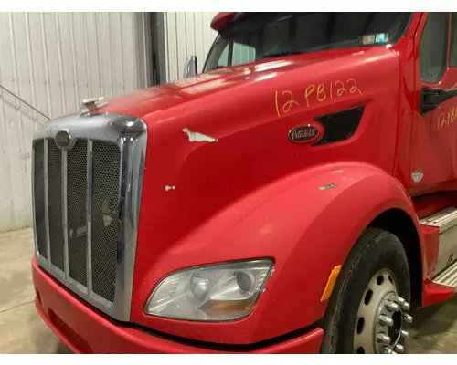 Peterbilt 587 Hood