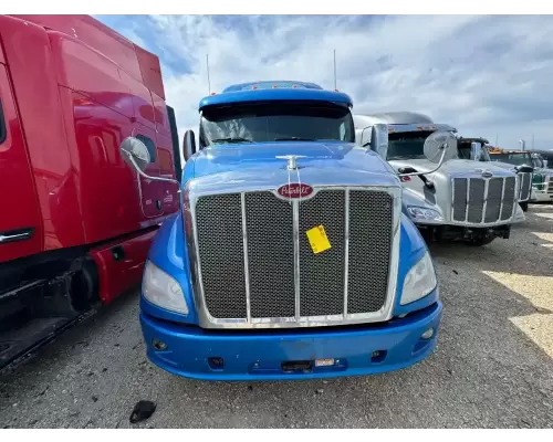 Peterbilt 587 Hood