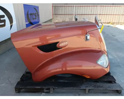 Peterbilt 587 Hood