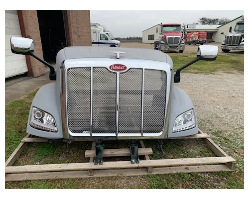 Hood PETERBILT 587 Tim Jordan's Truck Parts, Inc.