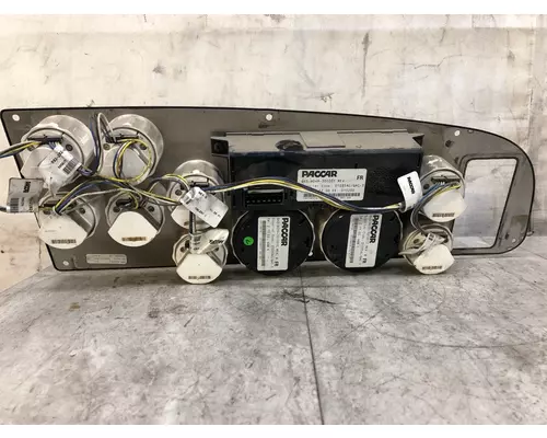 Peterbilt 587 Instrument Cluster