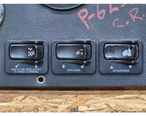 Peterbilt 587 Instrument Cluster