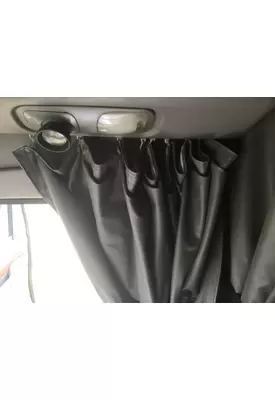 Peterbilt 587 Interior Curtains