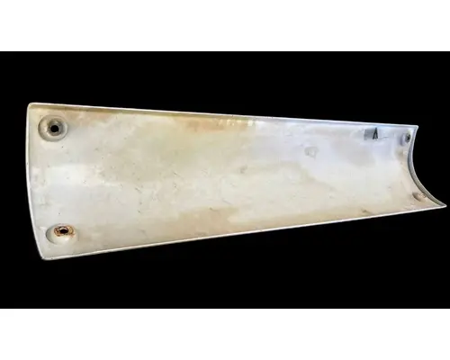 Peterbilt 587 Kick Panel, Exterior