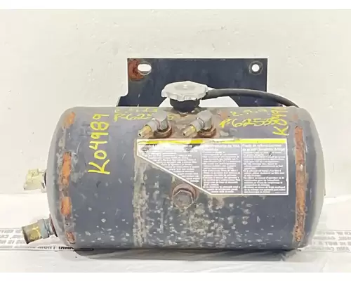 Peterbilt 587 Radiator Overflow Bottle