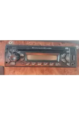 Peterbilt 587 Radio
