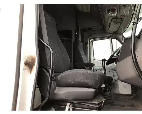 Seat, Front Peterbilt 587 Vander Haags Inc Cb