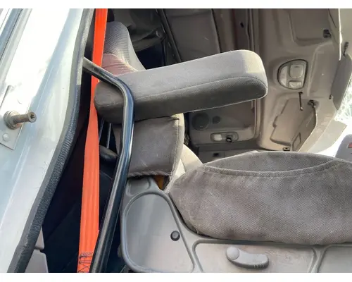 Seat, Front Peterbilt 587 Vander Haags Inc Col