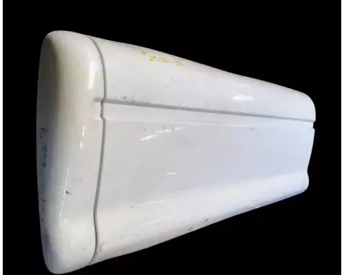 Peterbilt 587 Side Fairing