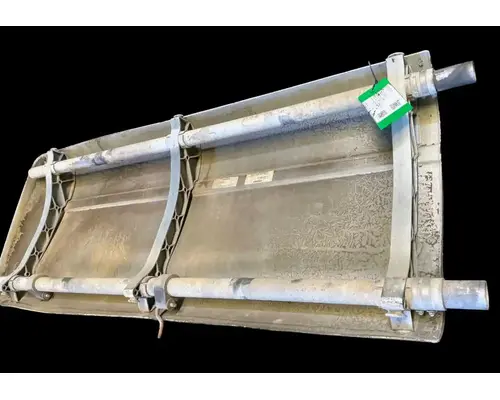 Peterbilt 587 Side Fairing