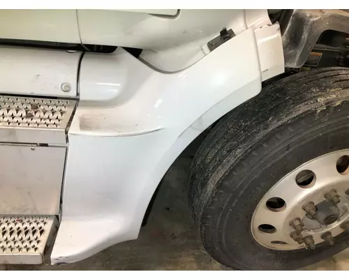 Peterbilt 587 Skirt