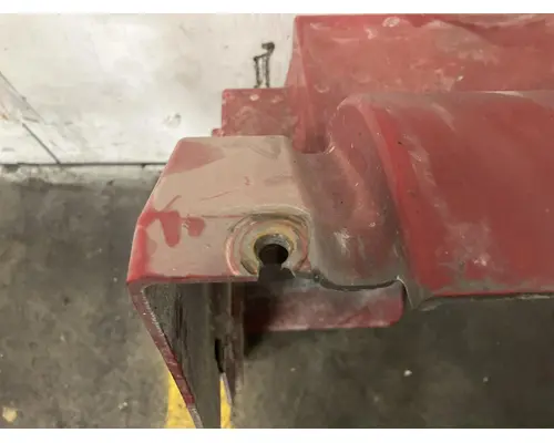 Peterbilt 587 Skirt