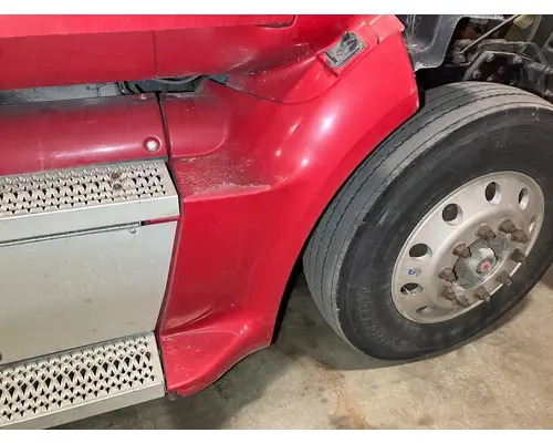 Peterbilt 587 Skirt