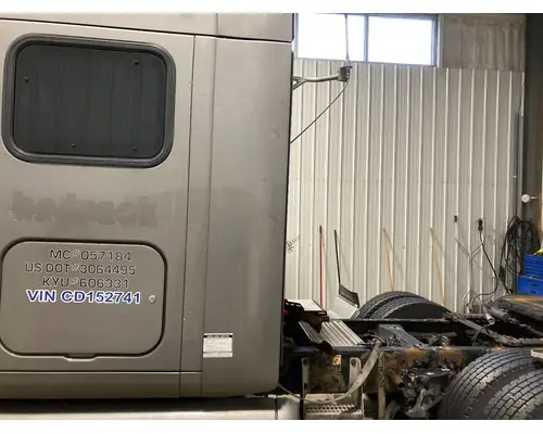 Peterbilt 587 Sleeper Fairing