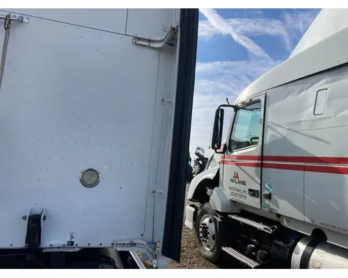 Peterbilt 587 Sleeper Fairing