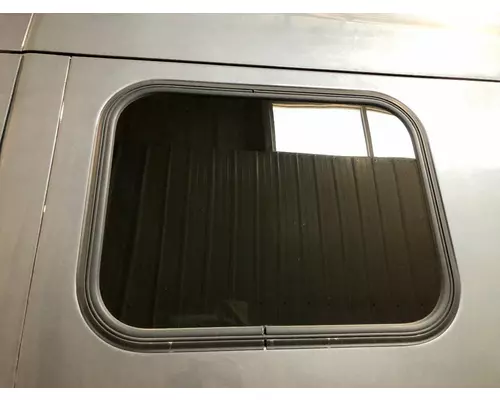 Peterbilt 587 Sleeper Window