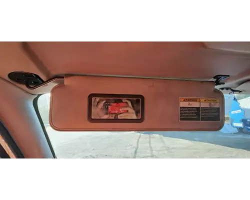 Peterbilt 587 Sun Visor (External)