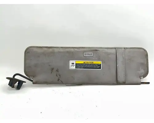 Peterbilt 587 Sun Visor (External)