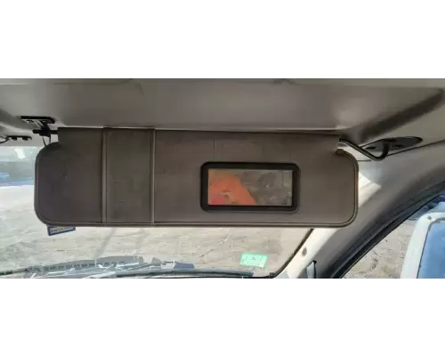 Peterbilt 587 Sun Visor (External)