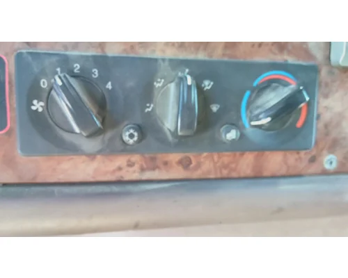 Temperature Control PETERBILT 587 LKQ Heavy Truck - Goodys