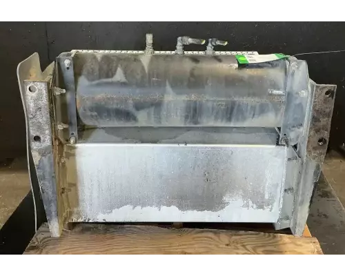 Peterbilt 587 Tool Box