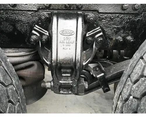 Peterbilt LOW AIR LEAF Suspension