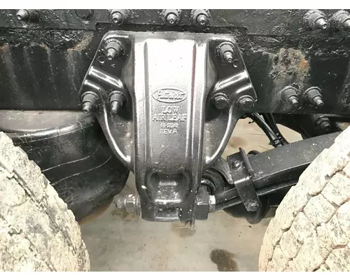 Peterbilt LOW AIR LEAF Suspension