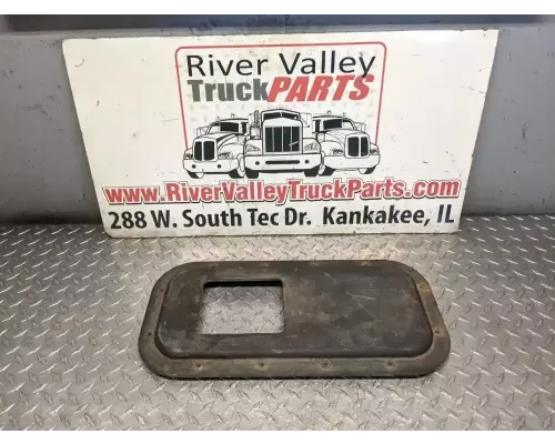 Cab Peterbilt N/A River Valley Truck Parts