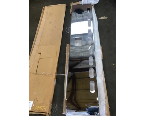 Peterbilt  Bumper Assembly, Front