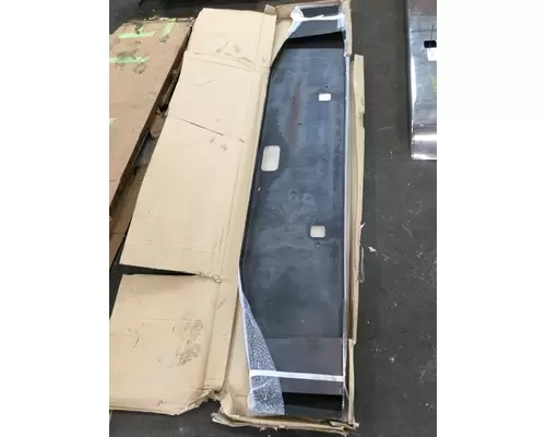 Peterbilt  Bumper Assembly, Front