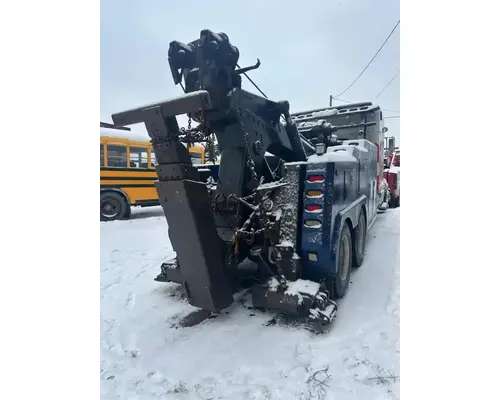 Peterbilt  Equipment (Mounted)