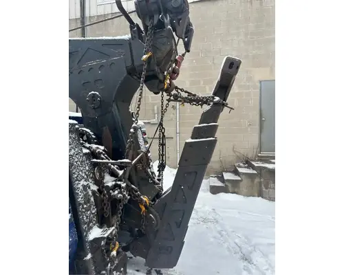 Peterbilt  Equipment (Mounted)