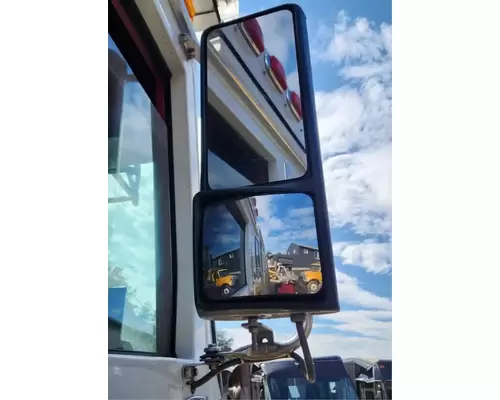 Pierce Arrow XT Mirror (Side View)