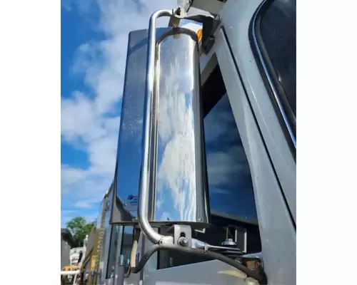 Pierce Arrow XT Mirror (Side View)
