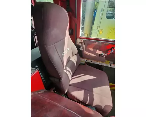 Pierce Arrow XT Seat, Front