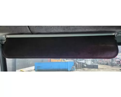 Pierce Custom Contender Sun Visor (External)