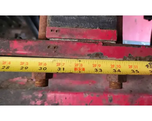 Pierce Saber Axle Assy, Fr (4WD)