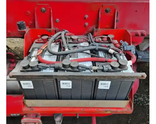 Pierce Saber Battery Box