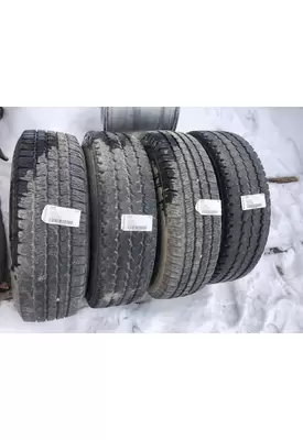 Pilot 16.0 STEEL Tire and Rim