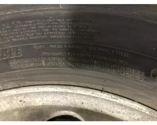 Pilot 19.5 ALUM Tire and Rim