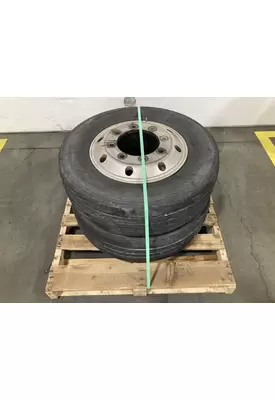 Pilot 19.5 ALUM Tire and Rim