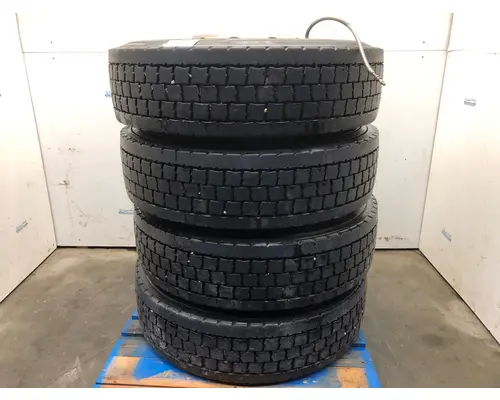 Tire And Rim Pilot 22.5 ALUM Vander Haags Inc Cb