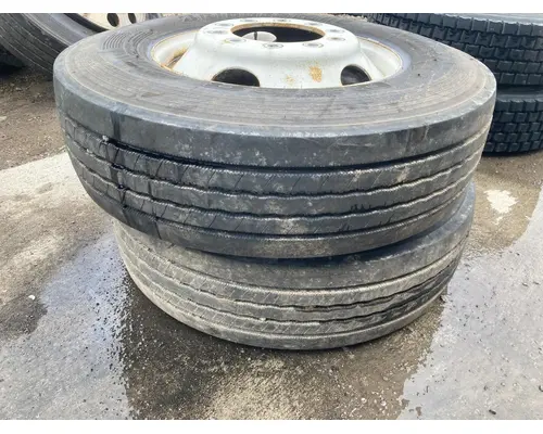 Tire And Rim Pilot 22.5 STEEL Vander Haags Inc Col