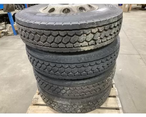Tire And Rim Pilot 22.5 ALUM Vander Haags Inc Sf