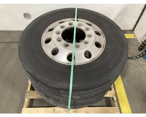 Tire And Rim Pilot 22.5 ALUM Vander Haags Inc Kc