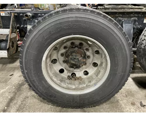Pilot 22.5 ALUM Tire and Rim